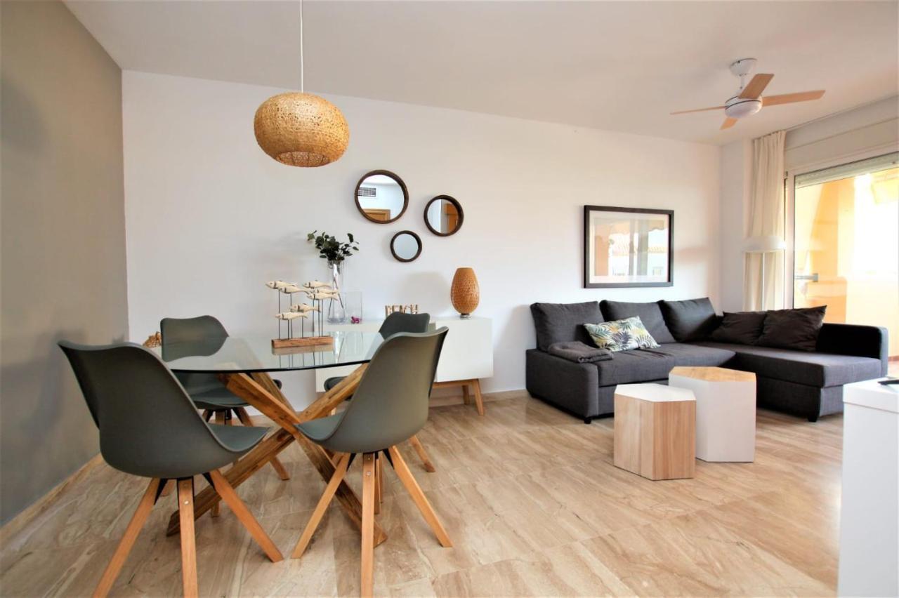 Apartamento Beachfront La Jacaranda มาร์เบยา ภายนอก รูปภาพ