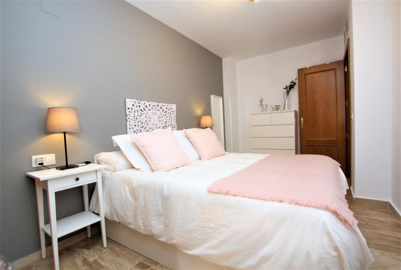 Apartamento Beachfront La Jacaranda มาร์เบยา ภายนอก รูปภาพ