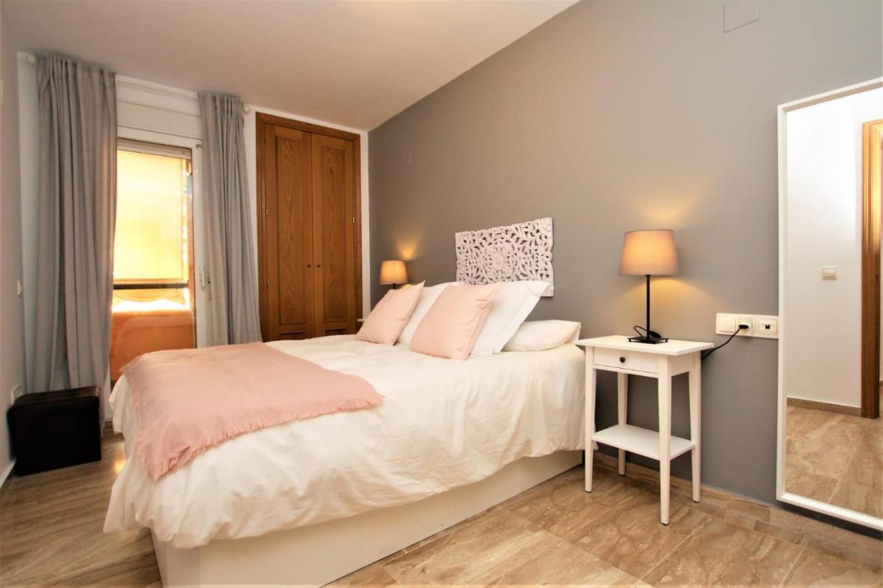 Apartamento Beachfront La Jacaranda มาร์เบยา ภายนอก รูปภาพ