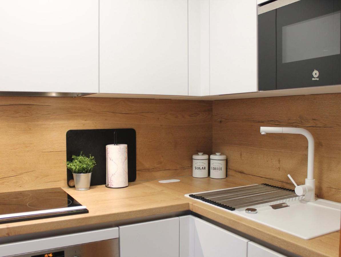 Apartamento Beachfront La Jacaranda มาร์เบยา ภายนอก รูปภาพ