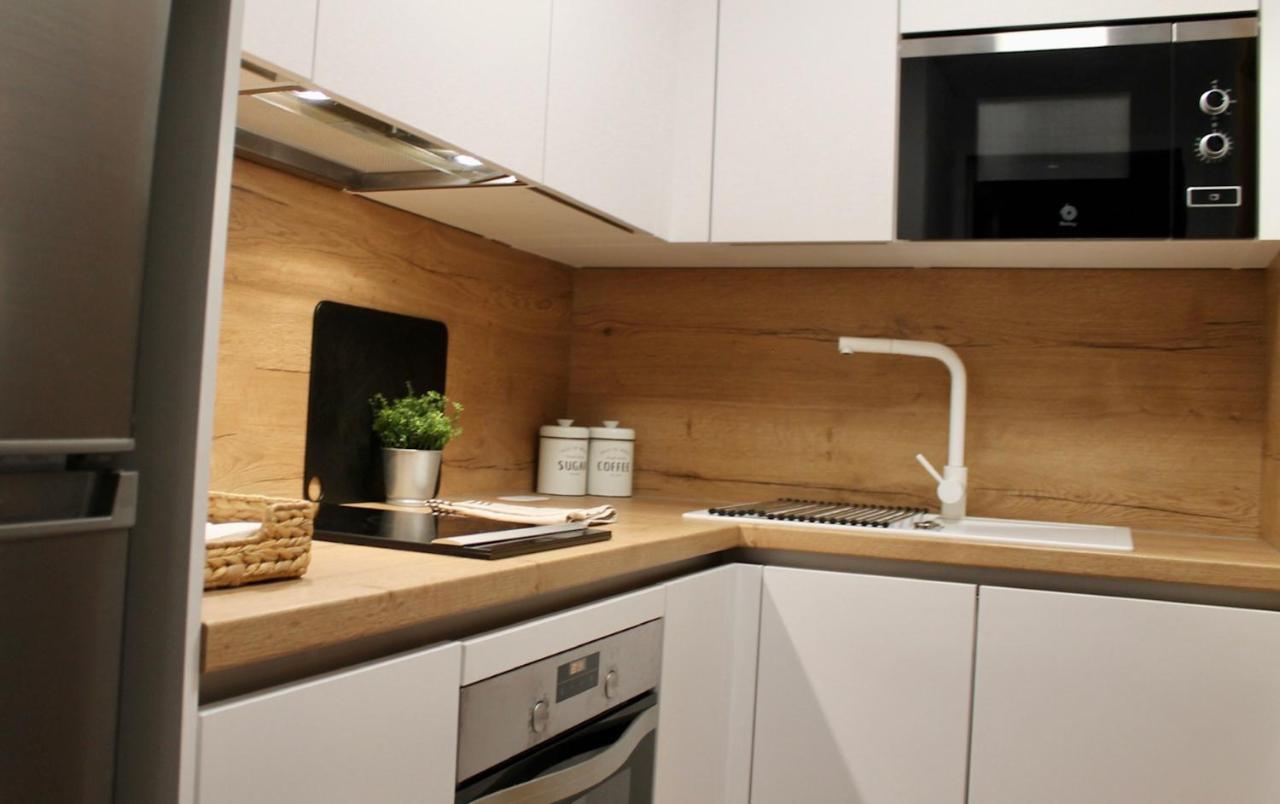 Apartamento Beachfront La Jacaranda มาร์เบยา ภายนอก รูปภาพ
